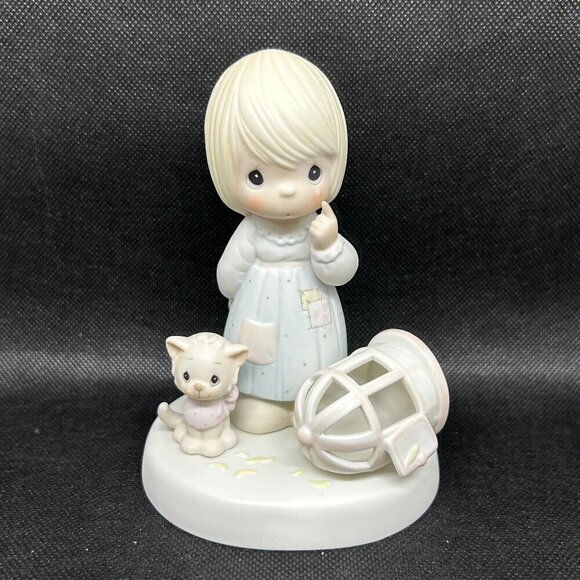 Precious Moments "The Lord Giveth and The Lord Taketh Away" figurine - Picture 1 of 5